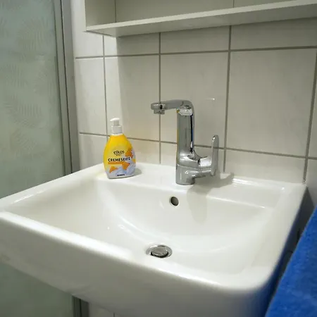 Modernes In * Brühl
